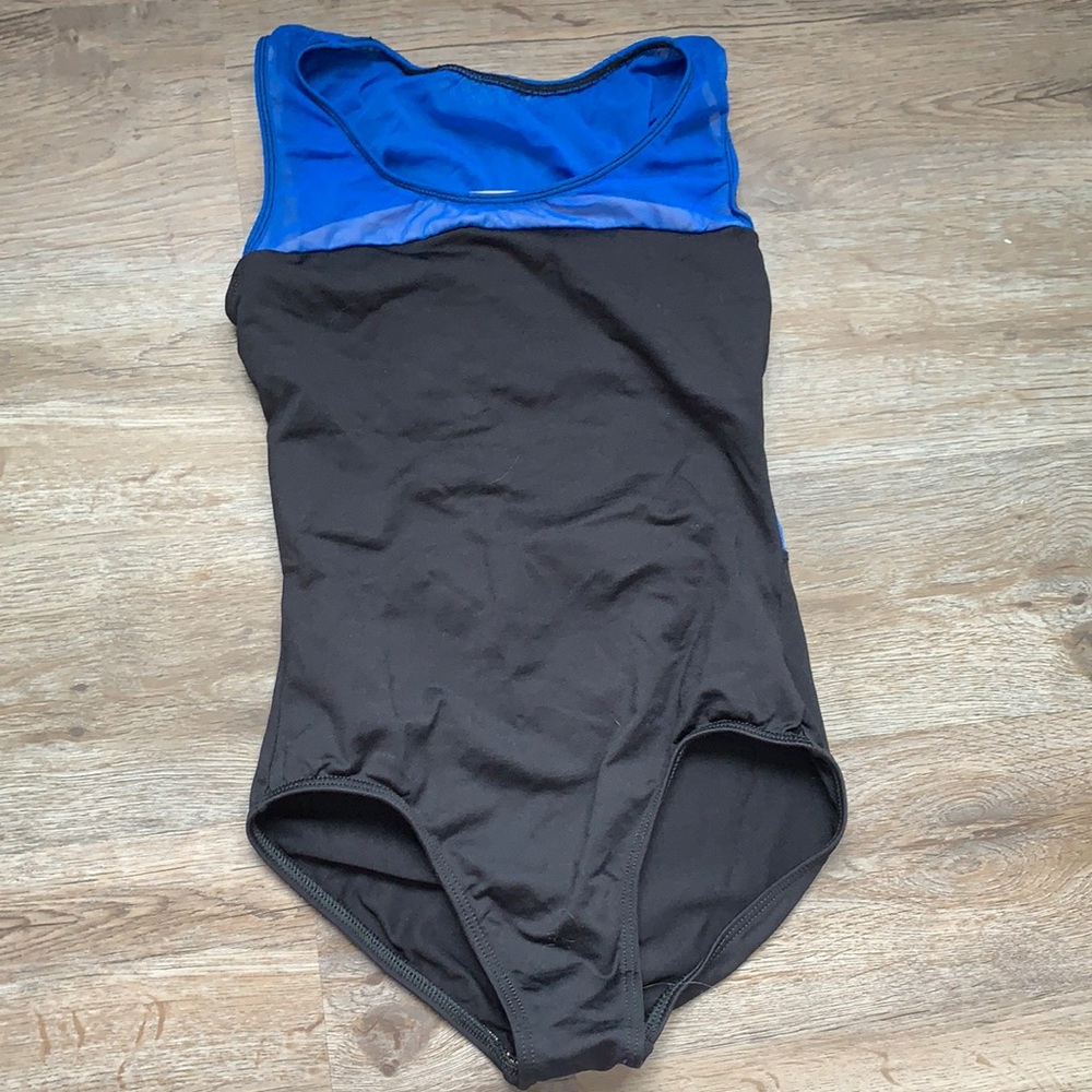 Motion wear leotard